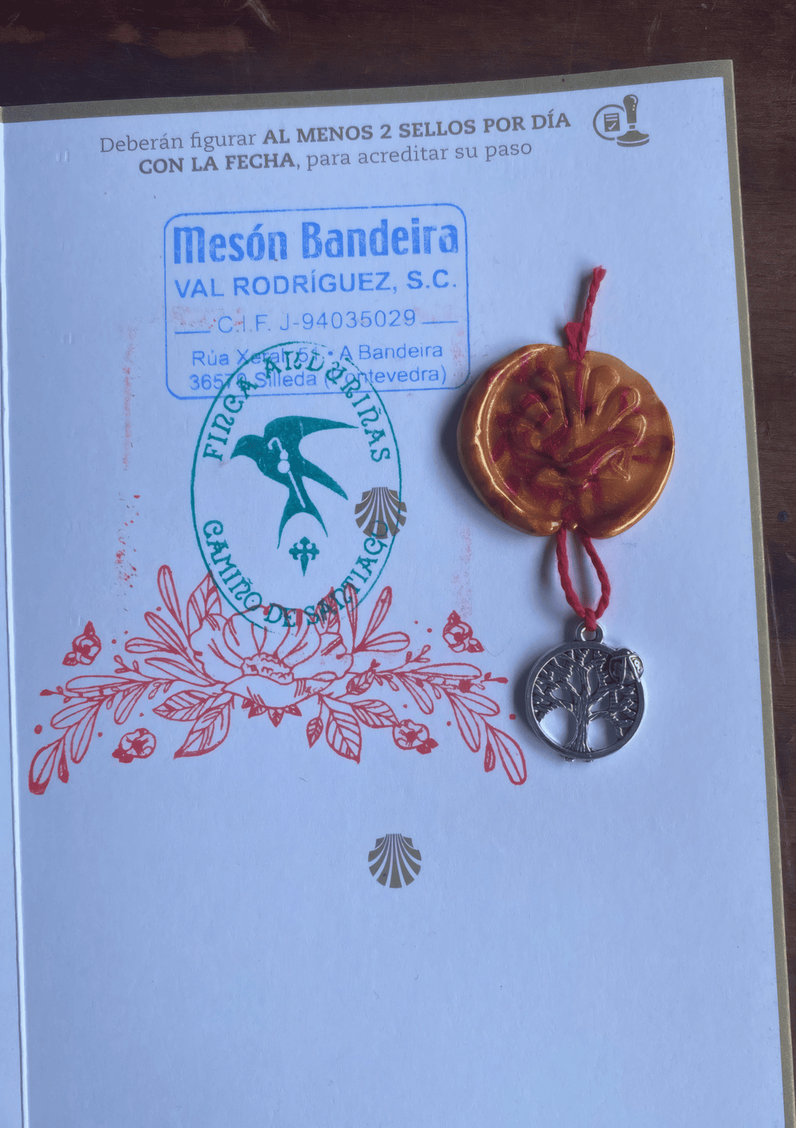 Sello Finca Anduriñas — credencial del peregrino
